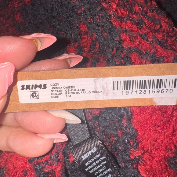 SKIMS NEW Red Black Brick Buffalo Check Cozy Knit Onesie. Size small/ medium. - Picture 5 of 5